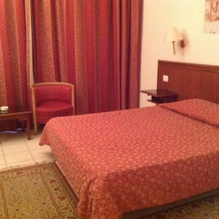 فندق الهناء الدولي تونس المظهر الخارجي الصورة
